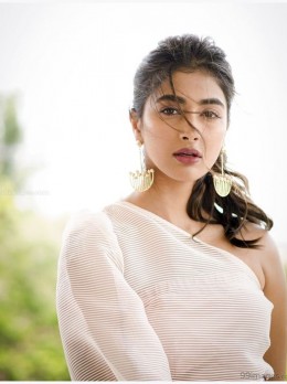 Aakanksha - Escort TARA | Girl in Dubai