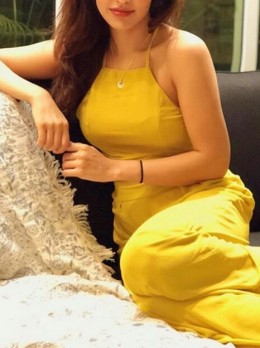 Shanza - Escort Vip Indian Beautiful Escorts in bur dubai | Girl in Dubai
