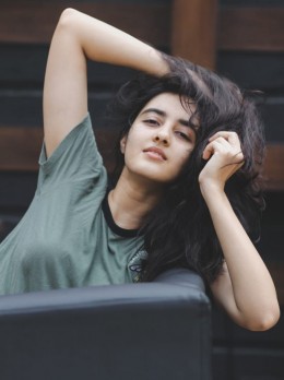 Naina Gupta - Escort Haifa | Girl in Dubai