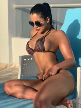 Aliana - Escort Pakistani Escort in burdubai | Girl in Dubai