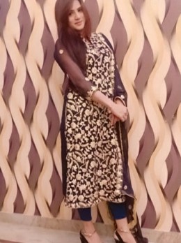 Indian Model Naina - Escort Model Maya | Girl in Dubai