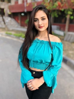 Escort in Dubai - Indian model Mahi