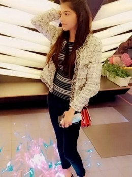Indian model Diya - Escort Parul | Girl in Dubai