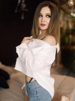 Fiza - Escort in Dubai - hair color Brown