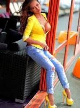  Escort in bur dubai - Escort sakshi | Girl in Dubai