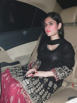 Slim Cat - Escort Parul | Girl in Dubai
