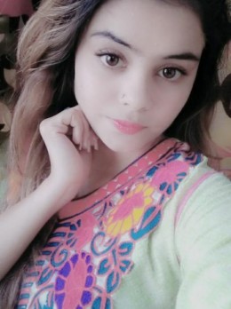 Ruby Tyagi - Escort Beautiful Vip Pakistani Escorts in bur dubai | Girl in Dubai
