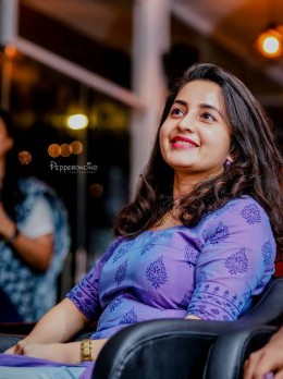Anchu - Escort Hotel Escort in burdubai | Girl in Dubai