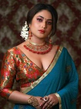 SILK - Escort Dipti | Girl in Dubai