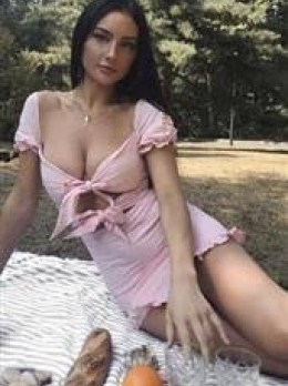 Beautiful Escorts in Marina - Escort Pinky | Girl in Dubai