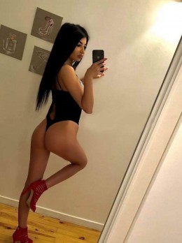 Carolyn - Escort Payal | Girl in Dubai