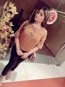 Escort in Dubai - Student Hina