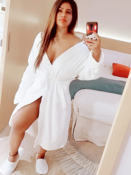 Escort in Dubai - Busty Komal